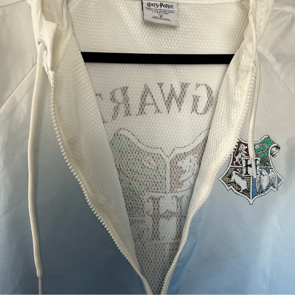 Harry Potter Hogwarts Windbreaker Pullover 1/4 Zip Sz M - Picture 7 of 9